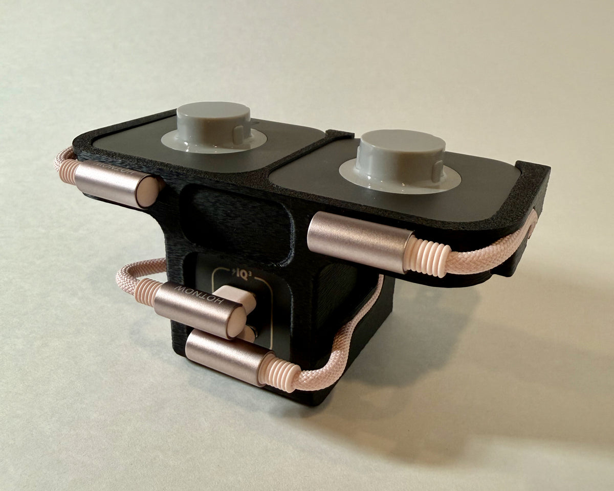 Oura Ring 4 & 5 Double Charging Dock — Two Rings, One Outlet